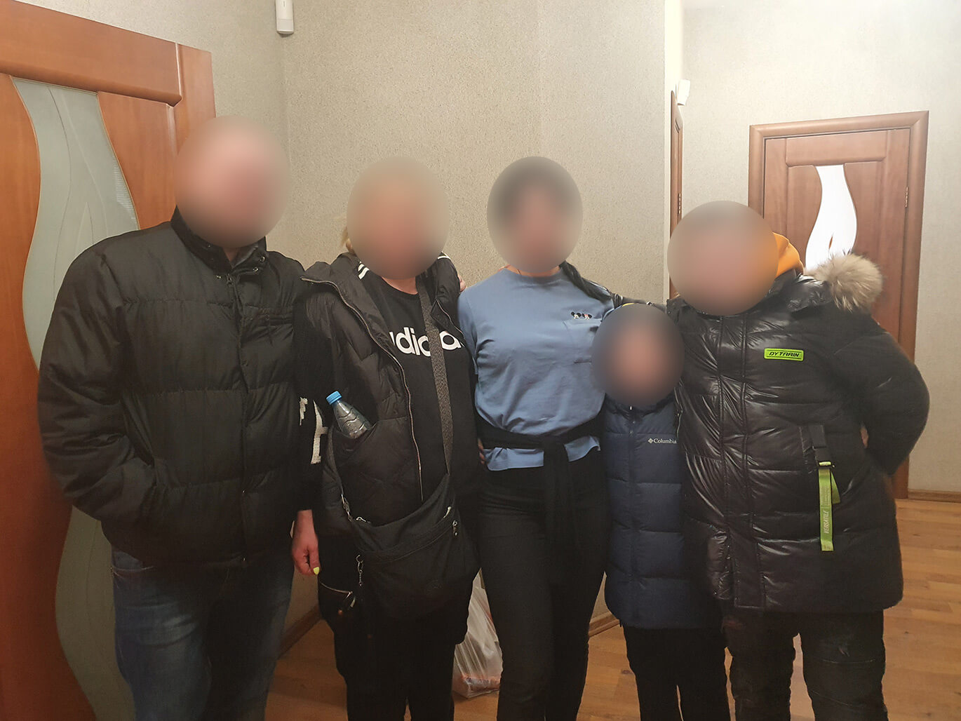 Приезд родных к Виктории 253